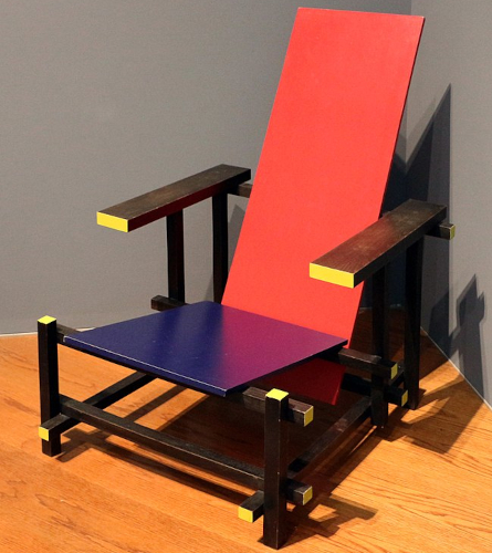 La chaise Red and Blue, ou chaise Rietveld - 1917